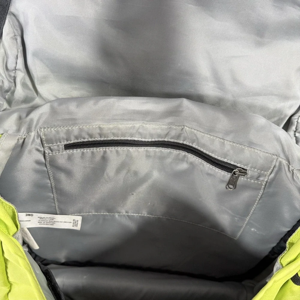 Patagonia Yellow 16